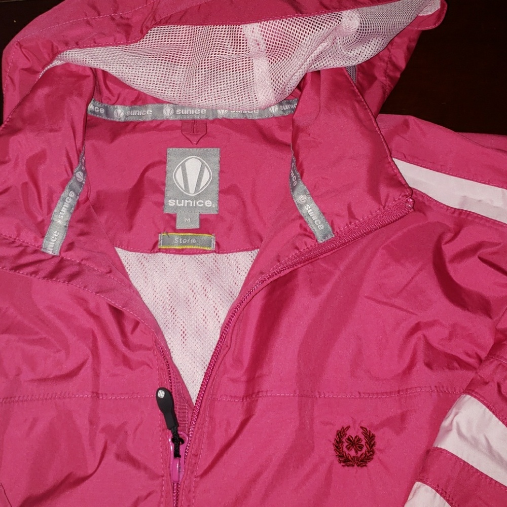 Sunice Storm windbreaker jacket - Picture 2 of 4